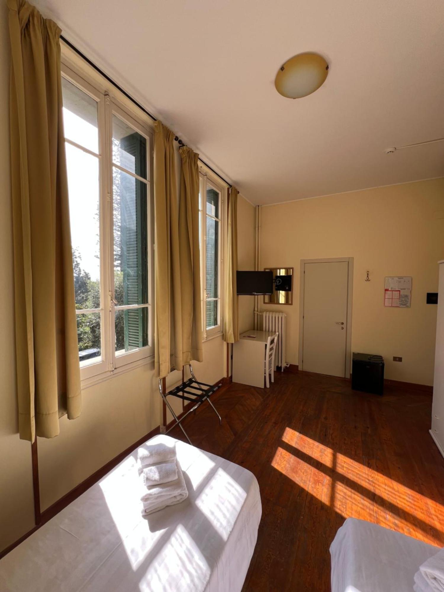 Hotel Petit Royal Ospedaletti Dış mekan fotoğraf