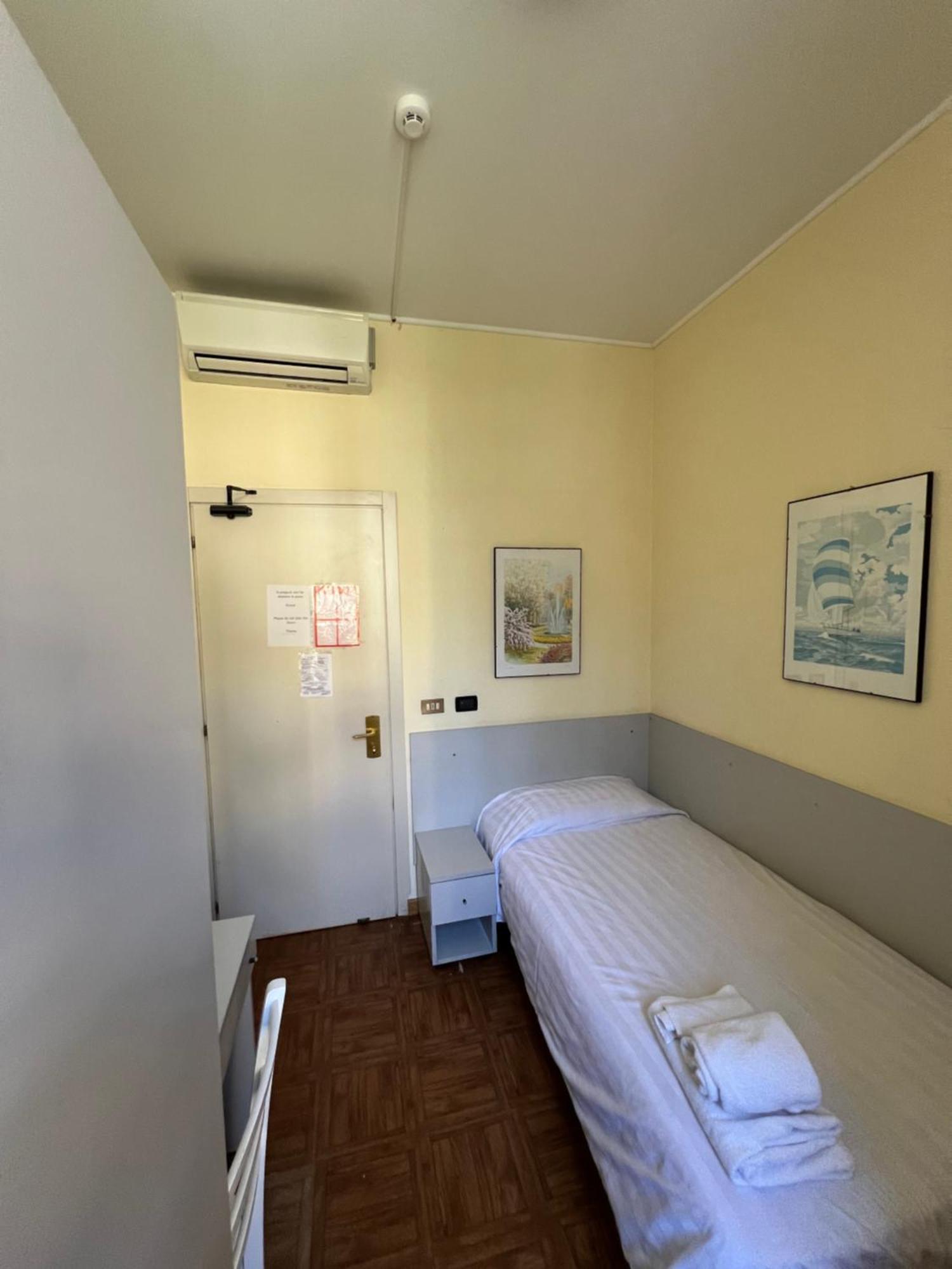 Hotel Petit Royal Ospedaletti Dış mekan fotoğraf