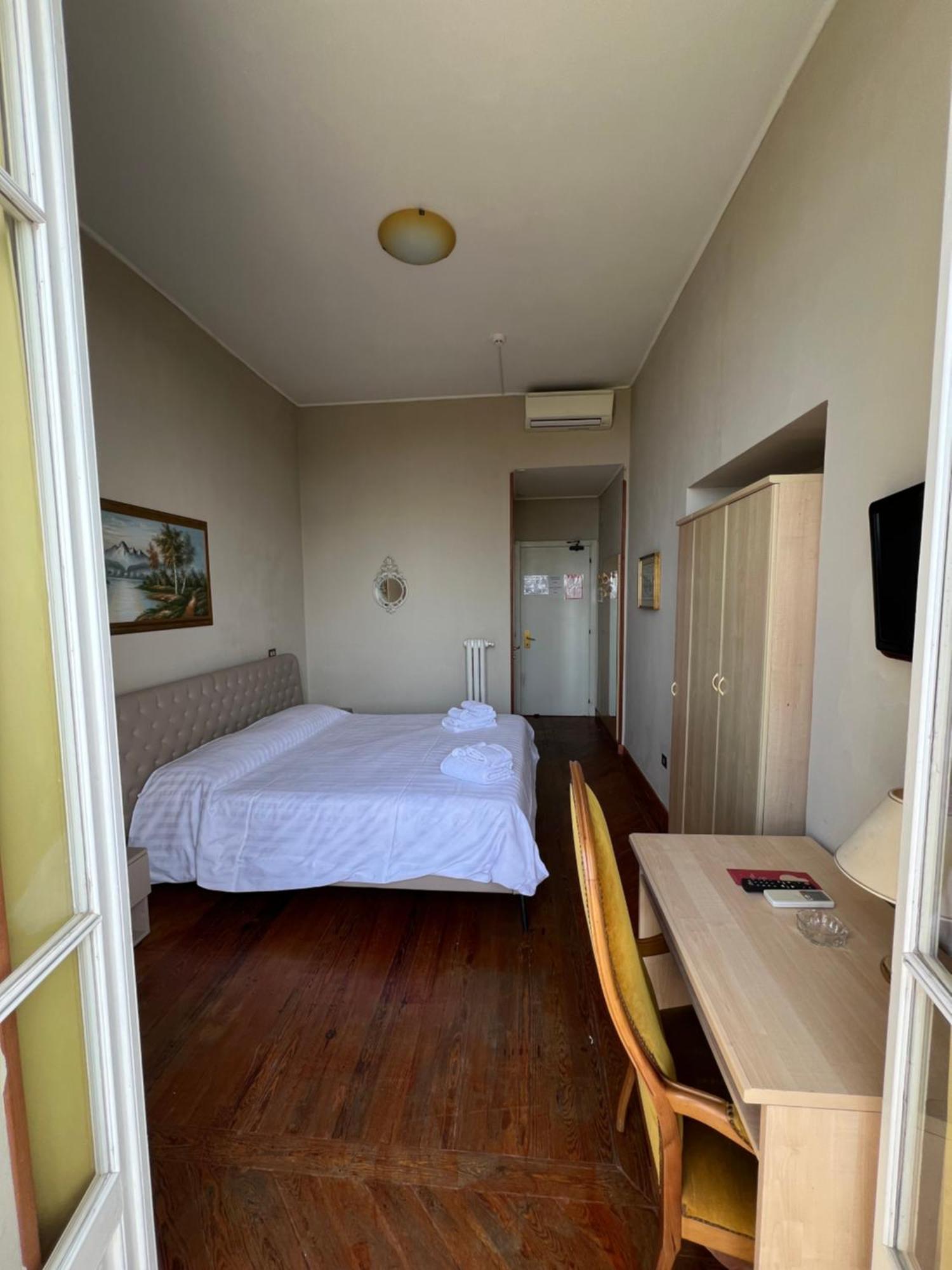 Hotel Petit Royal Ospedaletti Dış mekan fotoğraf